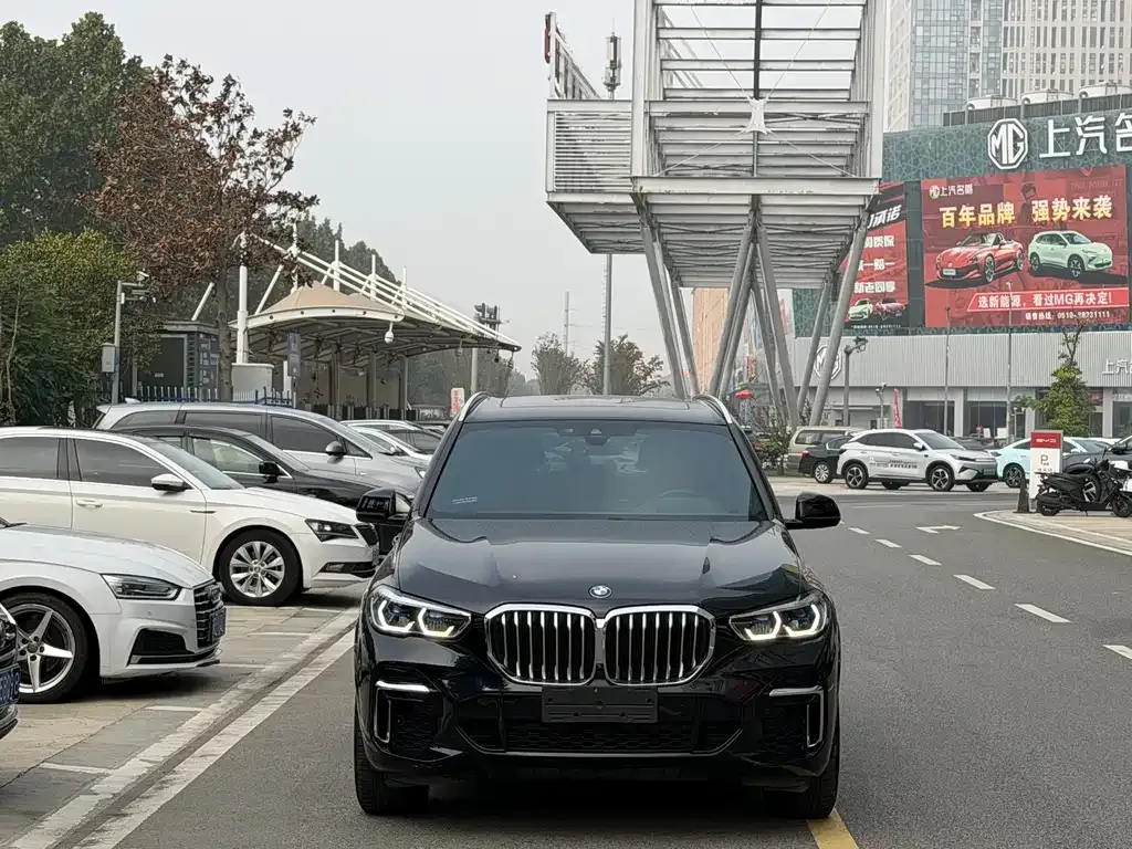 BMW X5 — фото 2