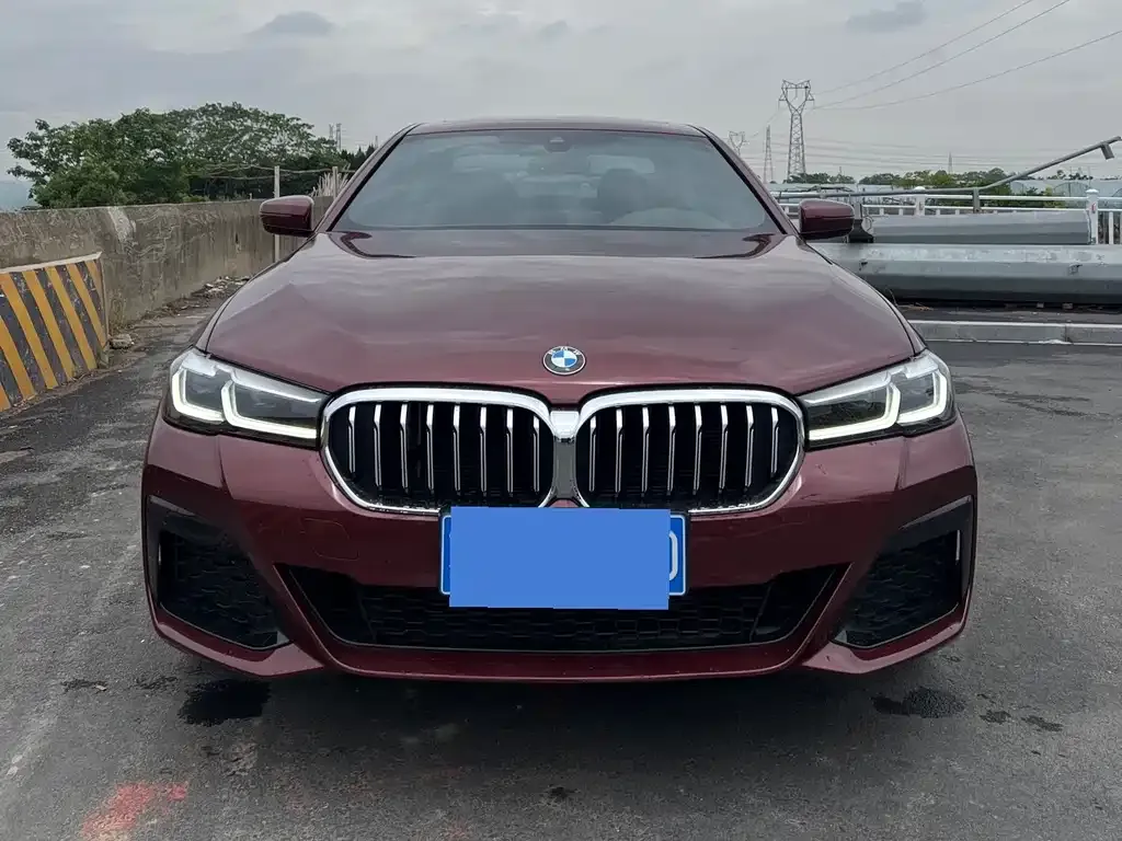 BMW 5 Series — фото 2