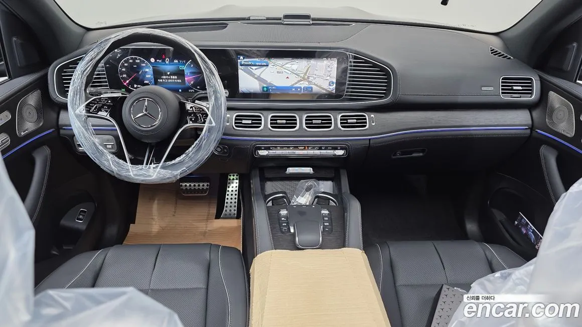 Mercedes-Benz GLS-Class — фото 7