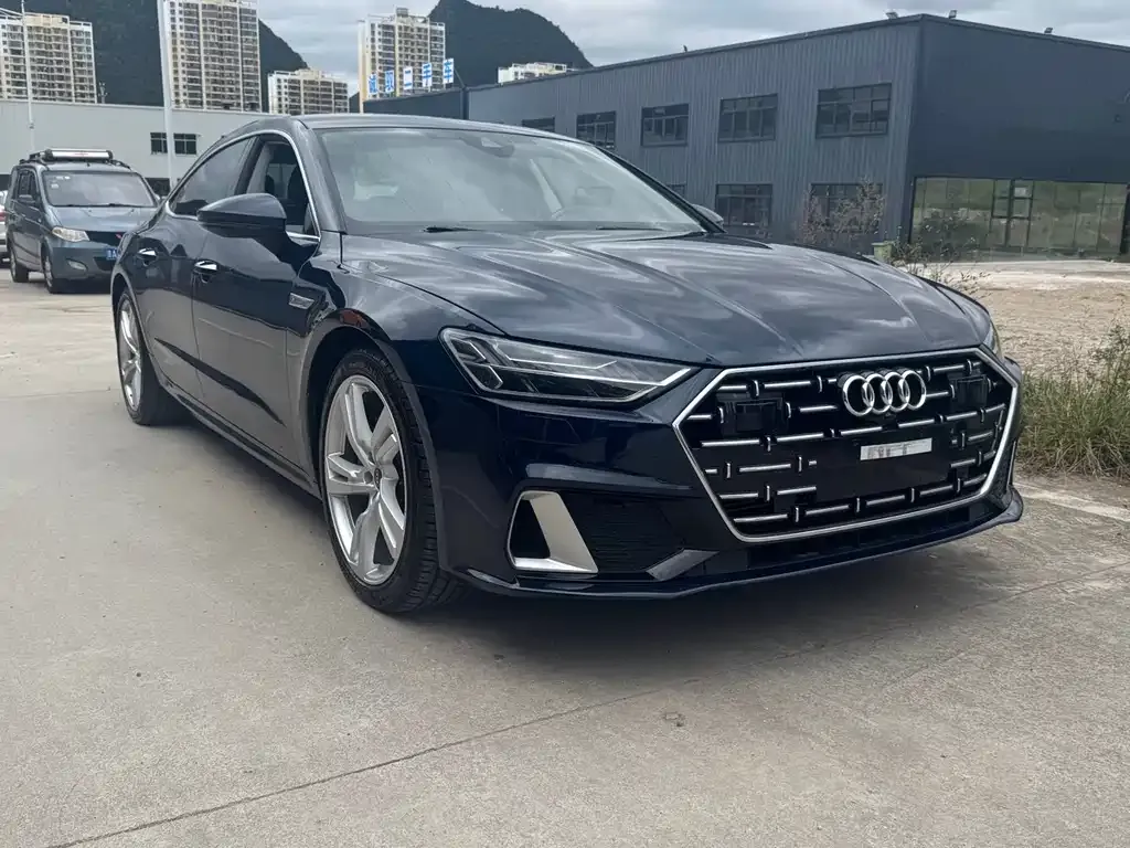 Audi A7L — фото 3