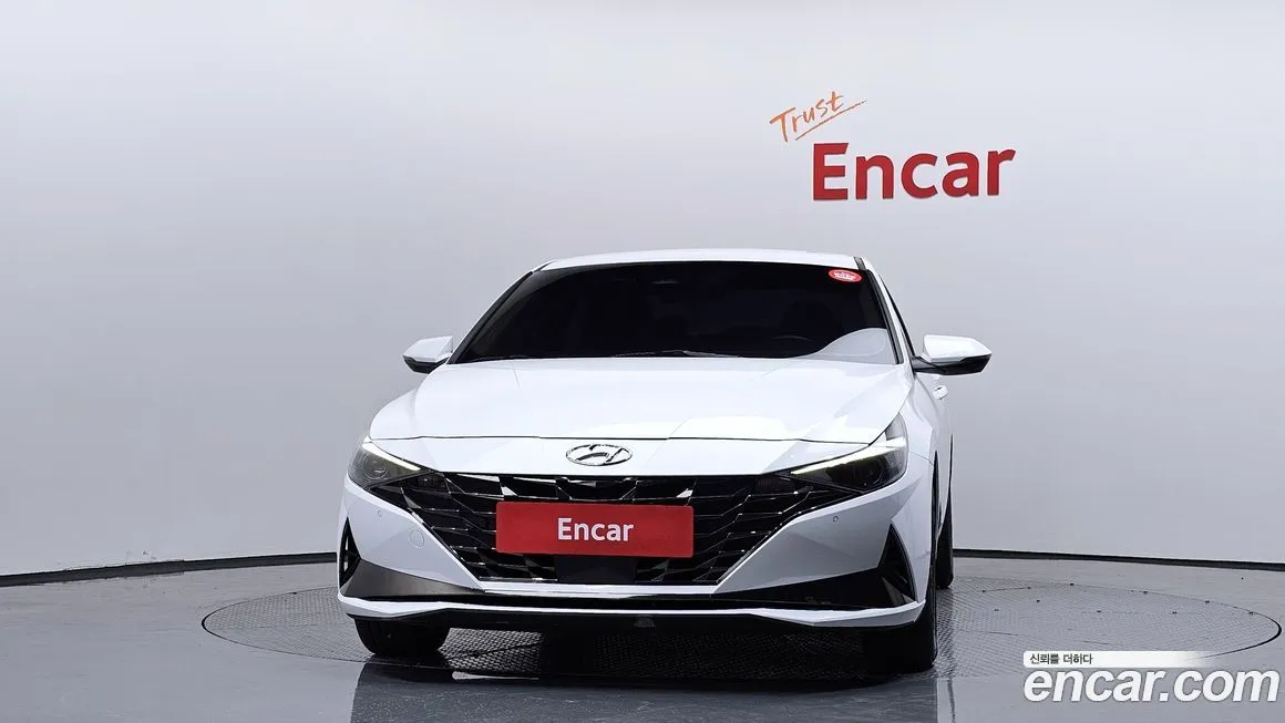 Hyundai AVANTE — фото 3