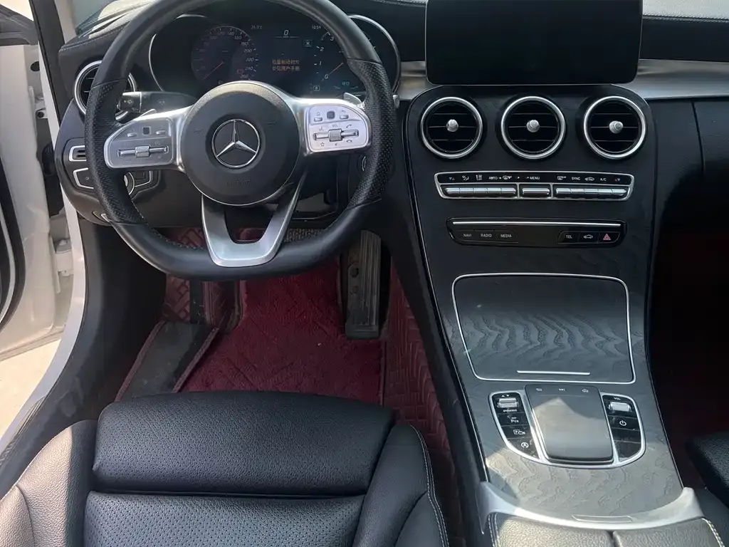 Mercedes-Benz C-Class — фото 10