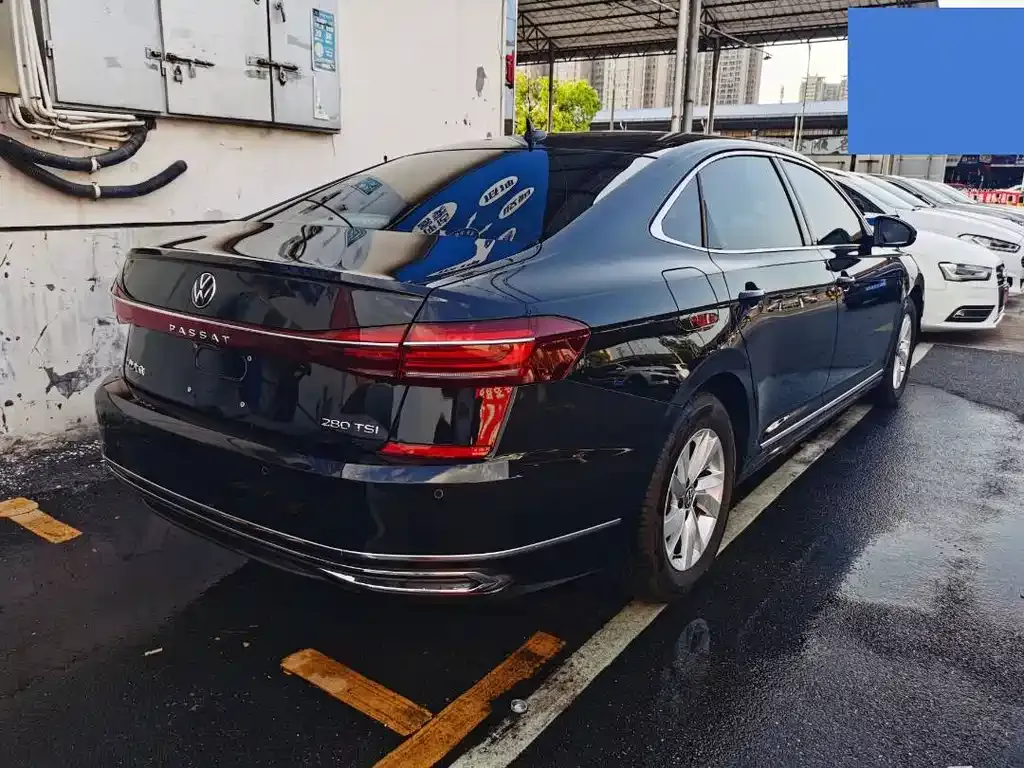 Volkswagen Passat — фото 6