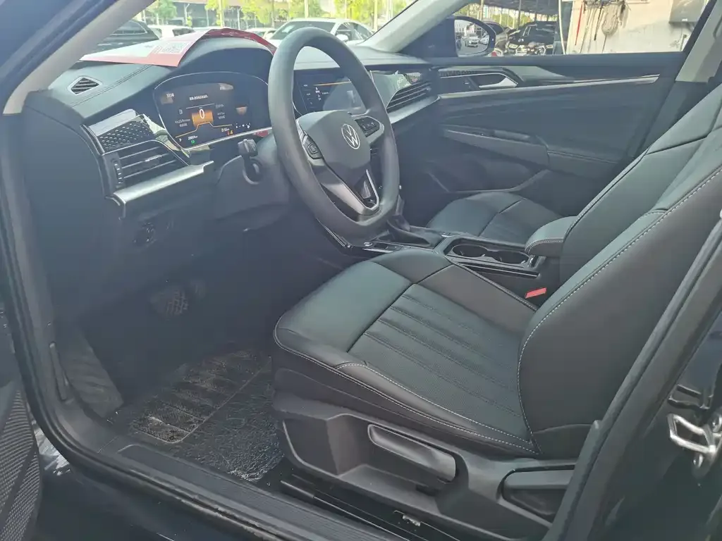 Volkswagen Passat — фото 7
