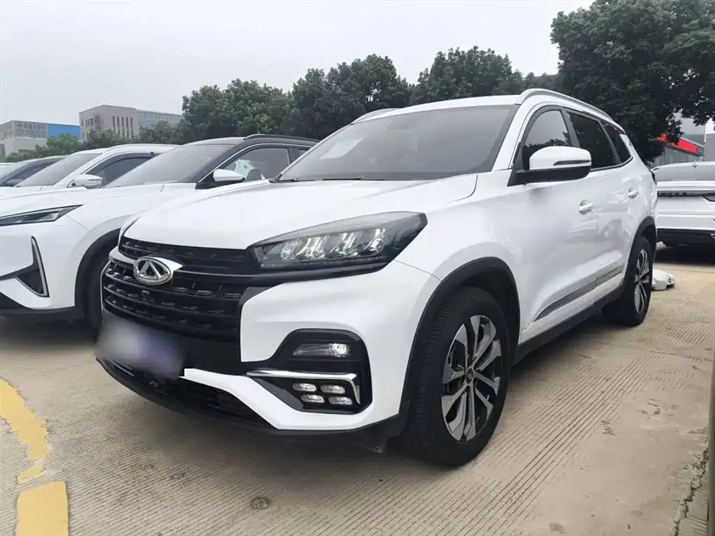 Chery Tiggo 8 — фото 2