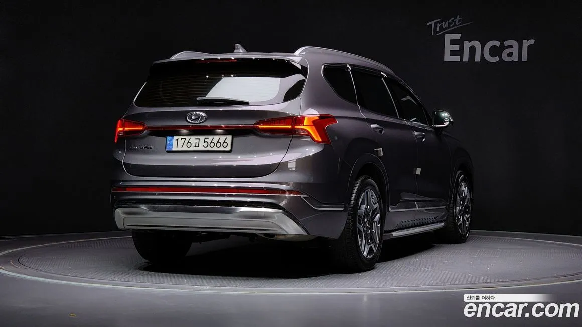 Hyundai Santafe — фото 2