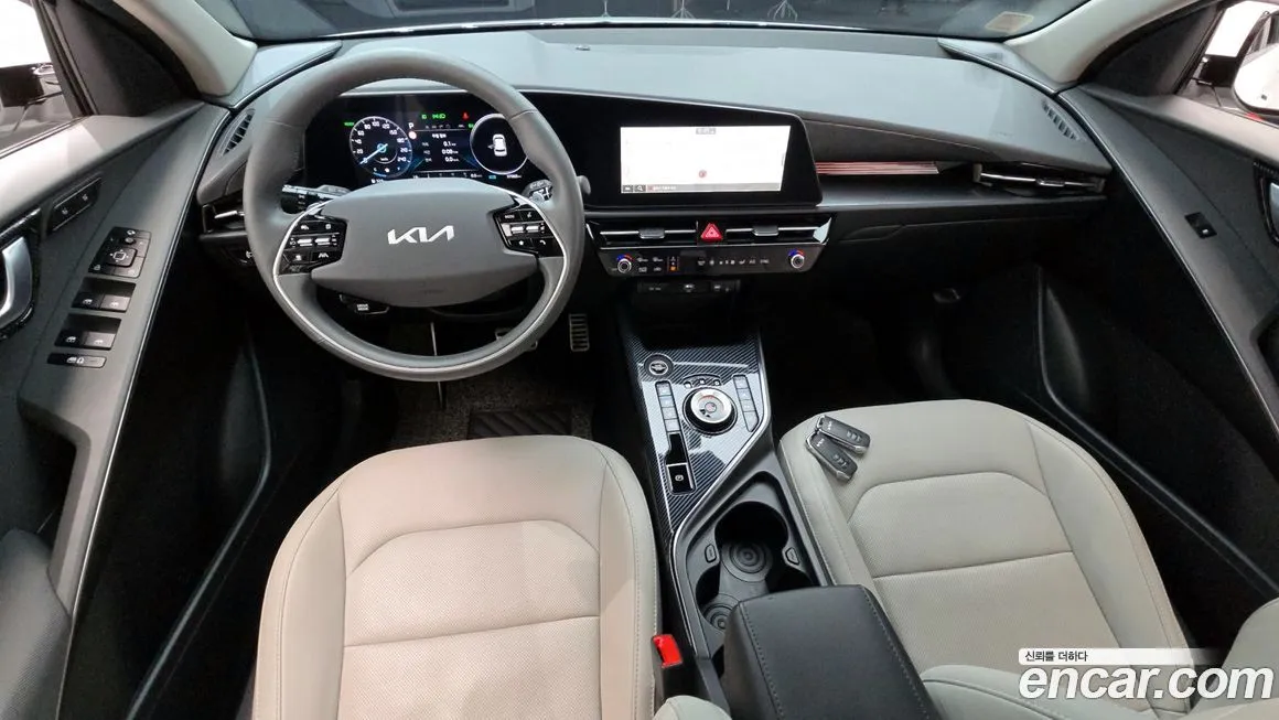 Kia Niro — фото 7