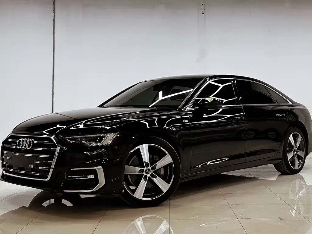 Audi A6L — фото 1
