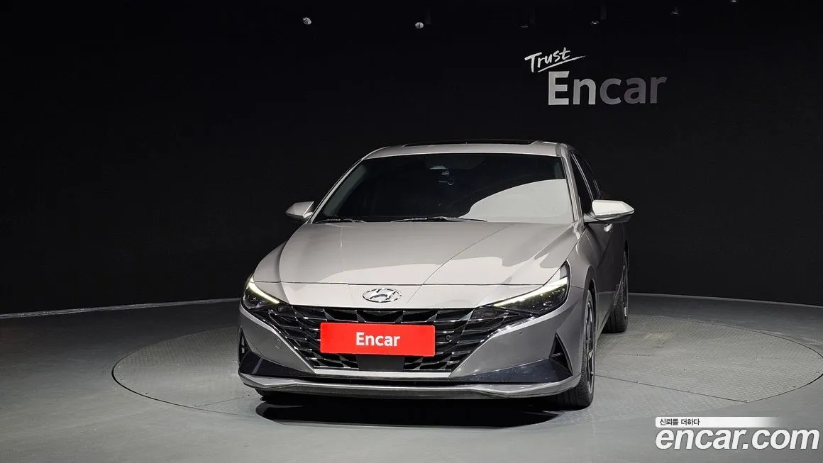 Hyundai AVANTE — фото 3