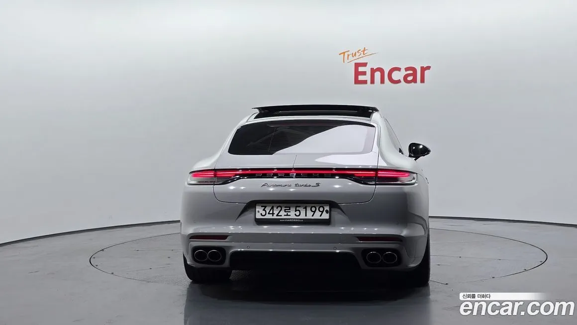 Porsche Panamera — фото 4