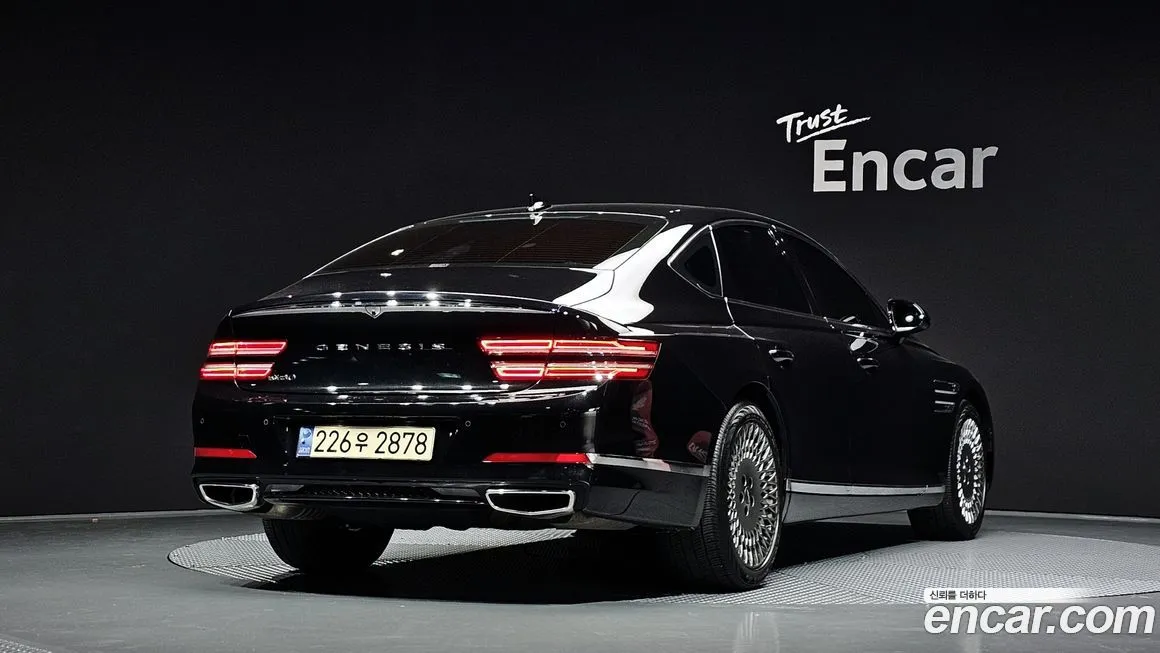 Genesis G80 — фото 2