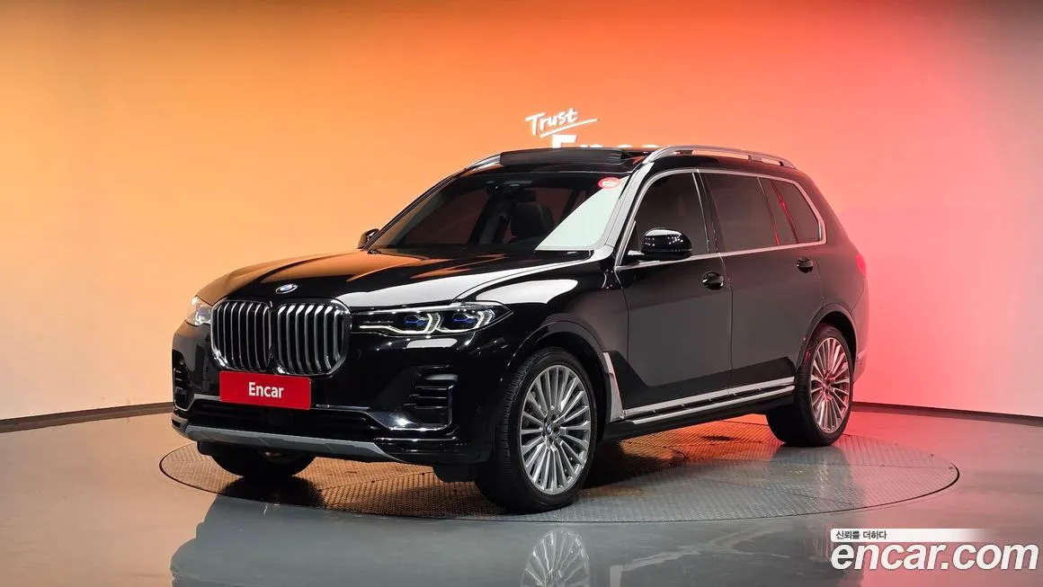BMW X7 — фото 1