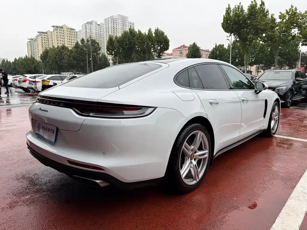 Porsche Panamera — фото 6