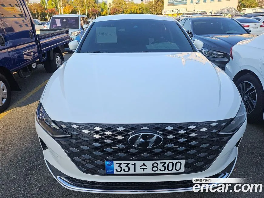 Hyundai Grandeur — фото 1