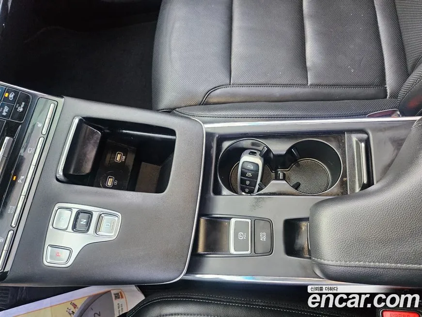Hyundai Grandeur — фото 10