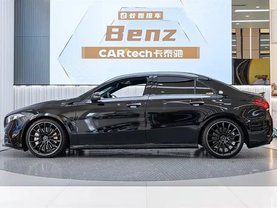 Mercedes-Benz A-Class AMG — фото 3
