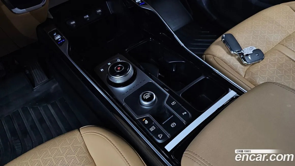 Kia Sorento — фото 9