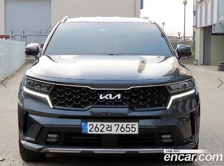 Kia Sorento — фото 1