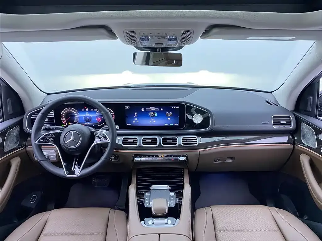 Mercedes-Benz GLE — фото 10