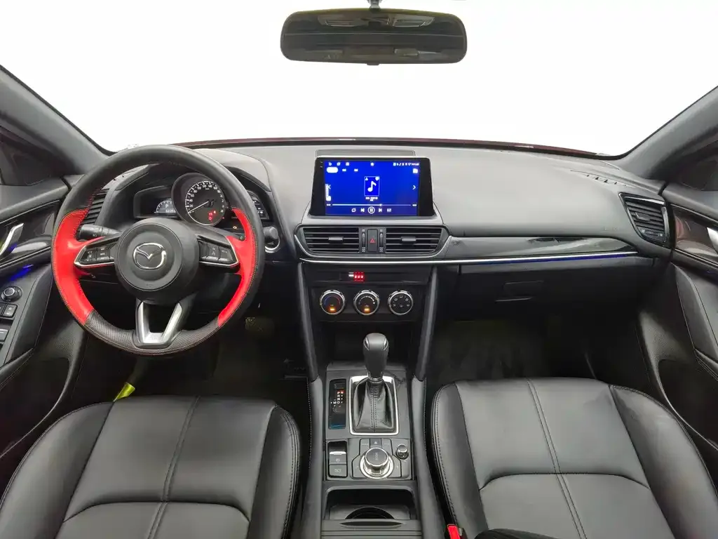 Mazda CX-4 — фото 7