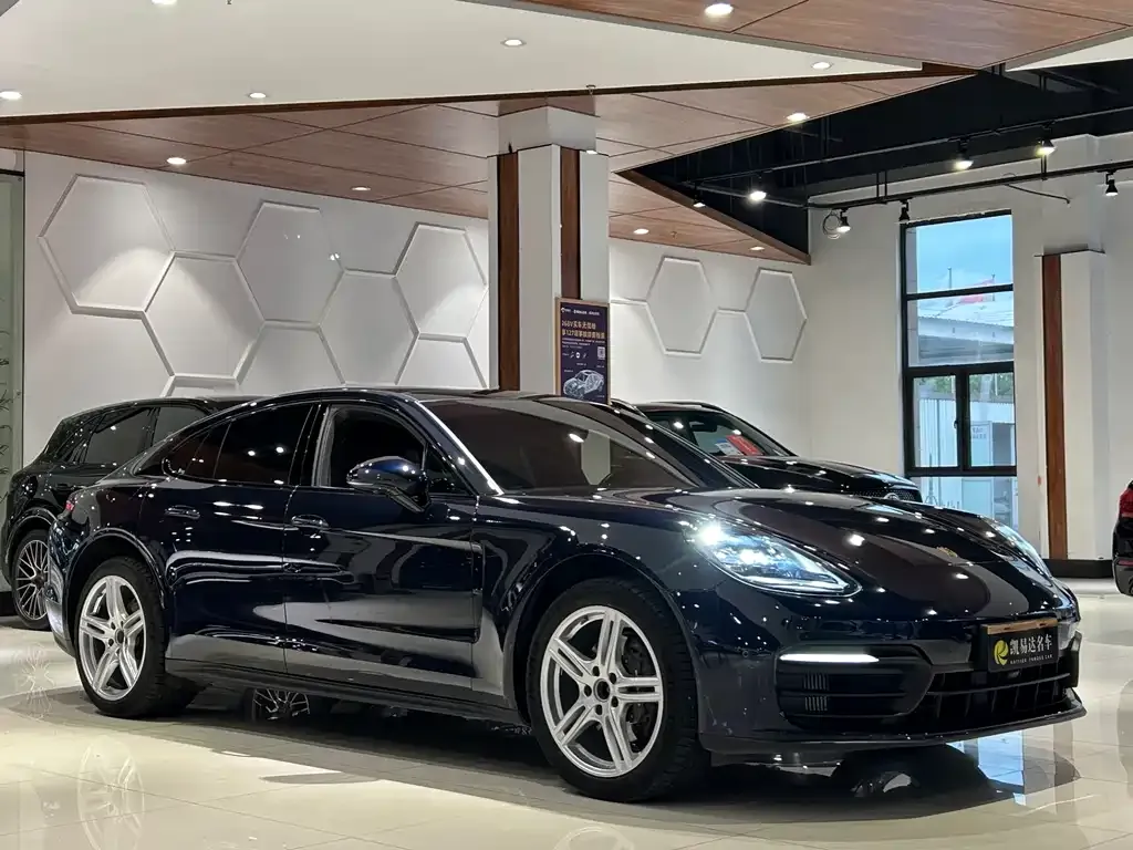 Porsche Panamera — фото 4