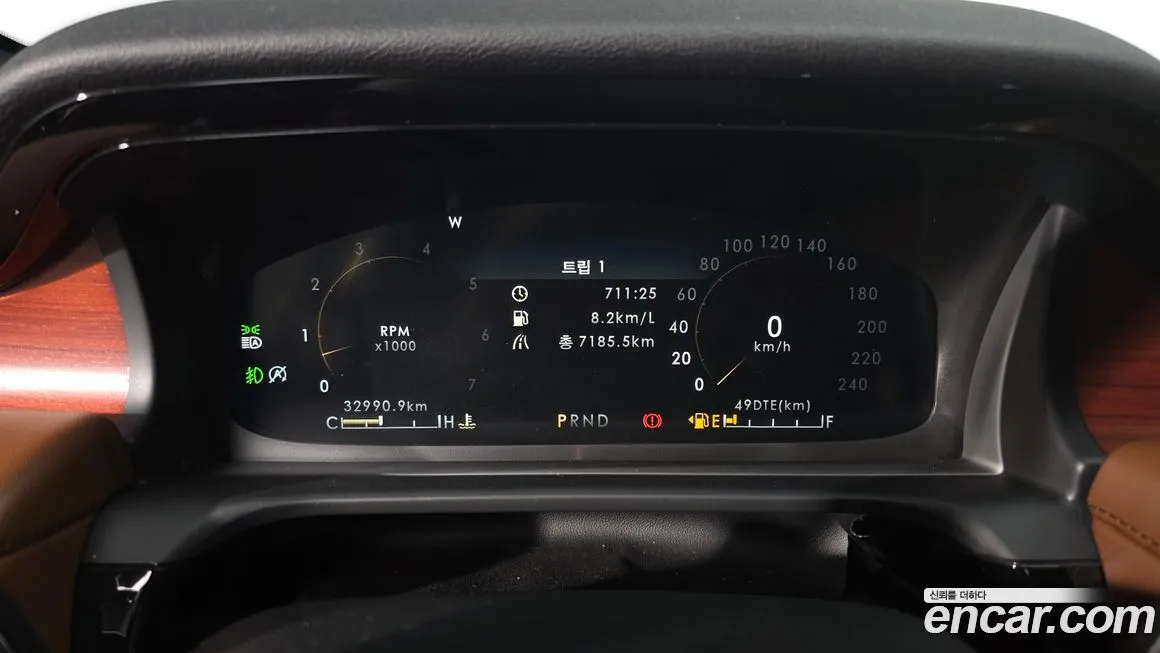 Lincoln Aviator — фото 8