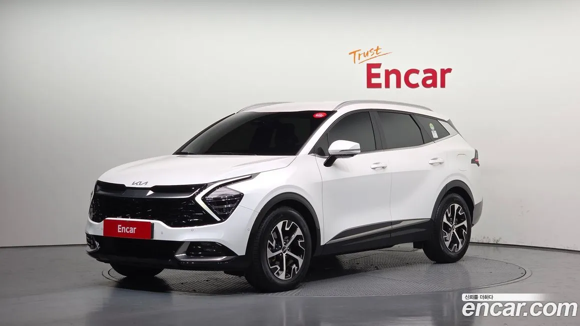 Kia Sportage — фото 1