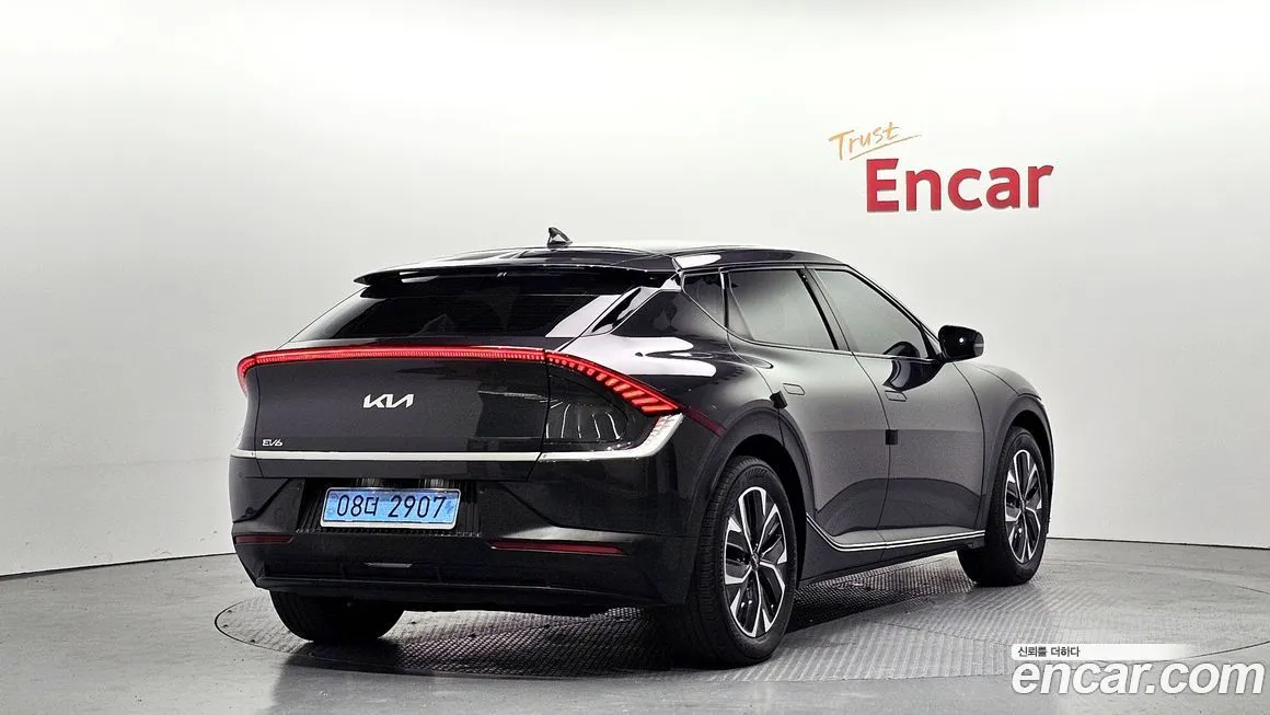 Kia EV6 — фото 2