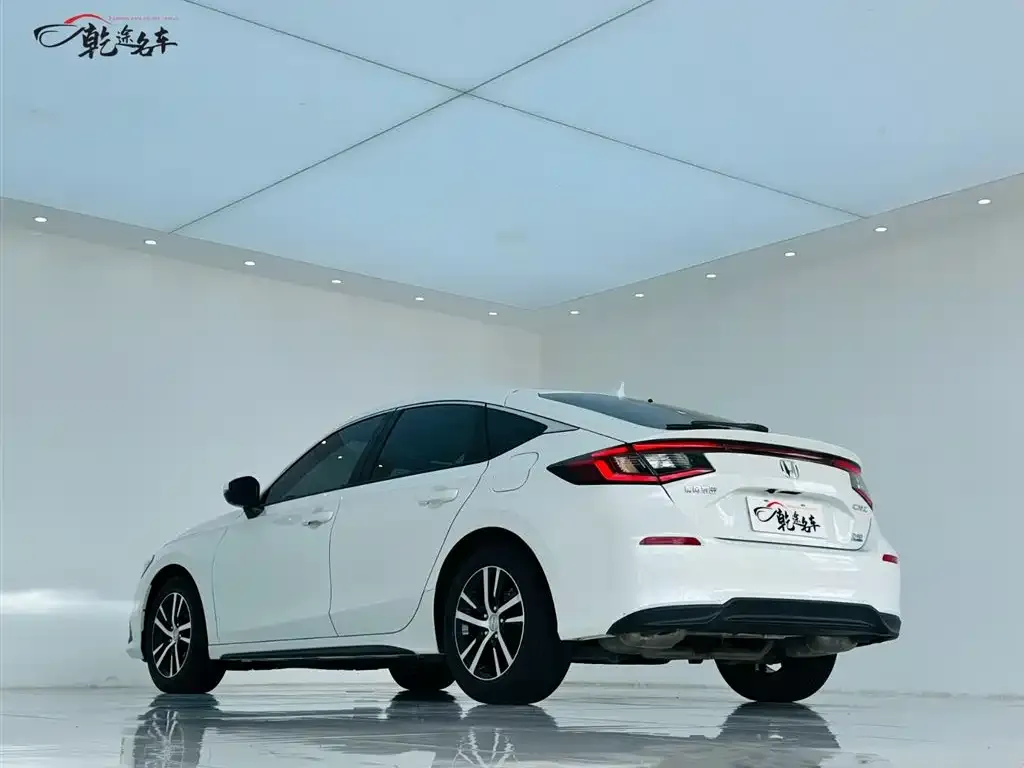 Honda Civic — фото 5