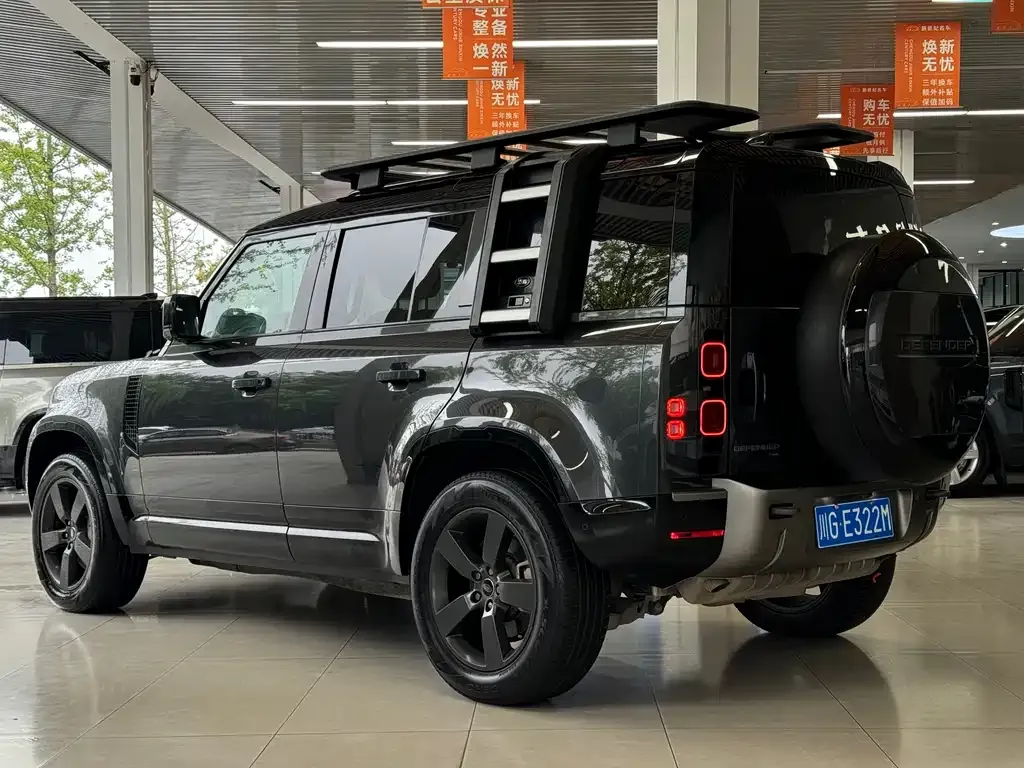 Land Rover Defender — фото 4