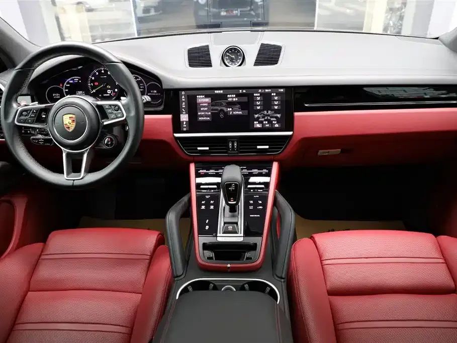 Porsche Cayenne Hybrid — фото 8