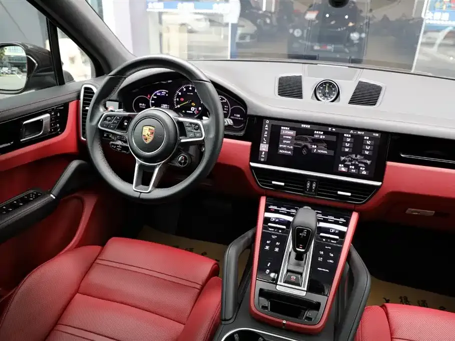 Porsche Cayenne Hybrid — фото 9