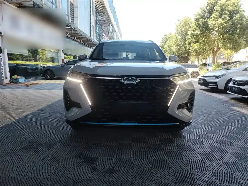 Chery Tiggo 8 PRO NEV — фото 3