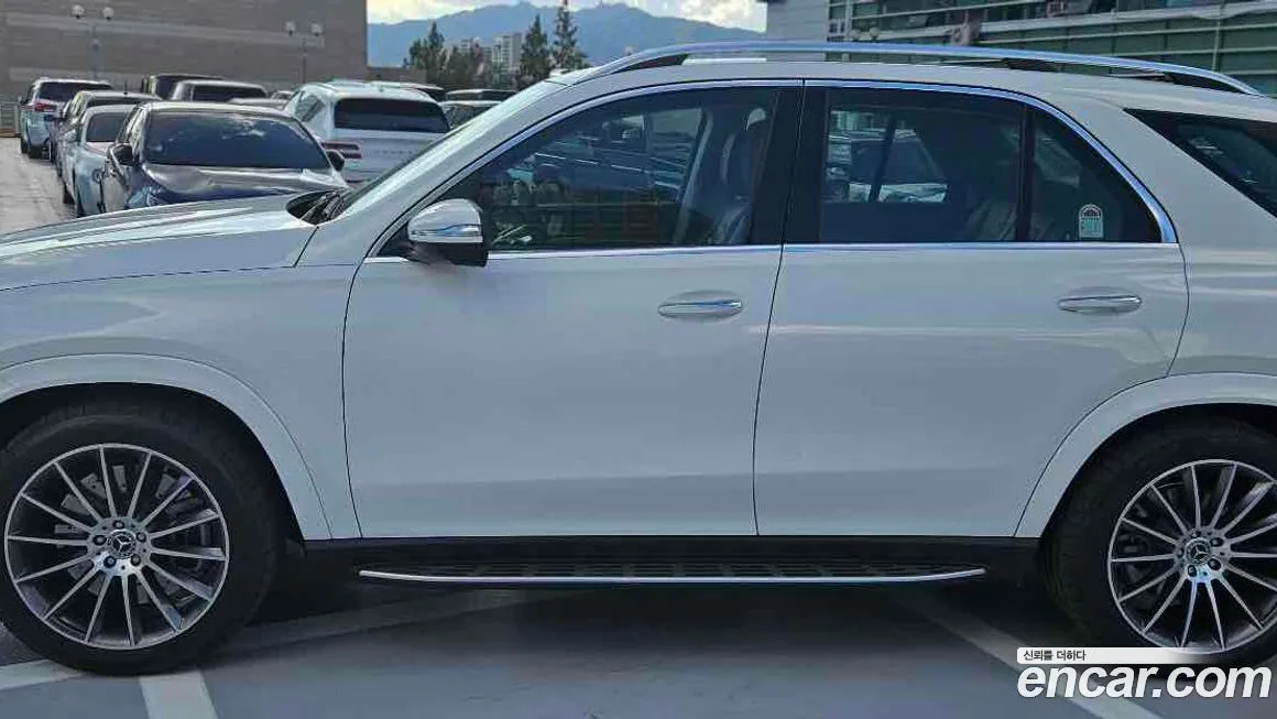 Mercedes-Benz GLE-Class — фото 1