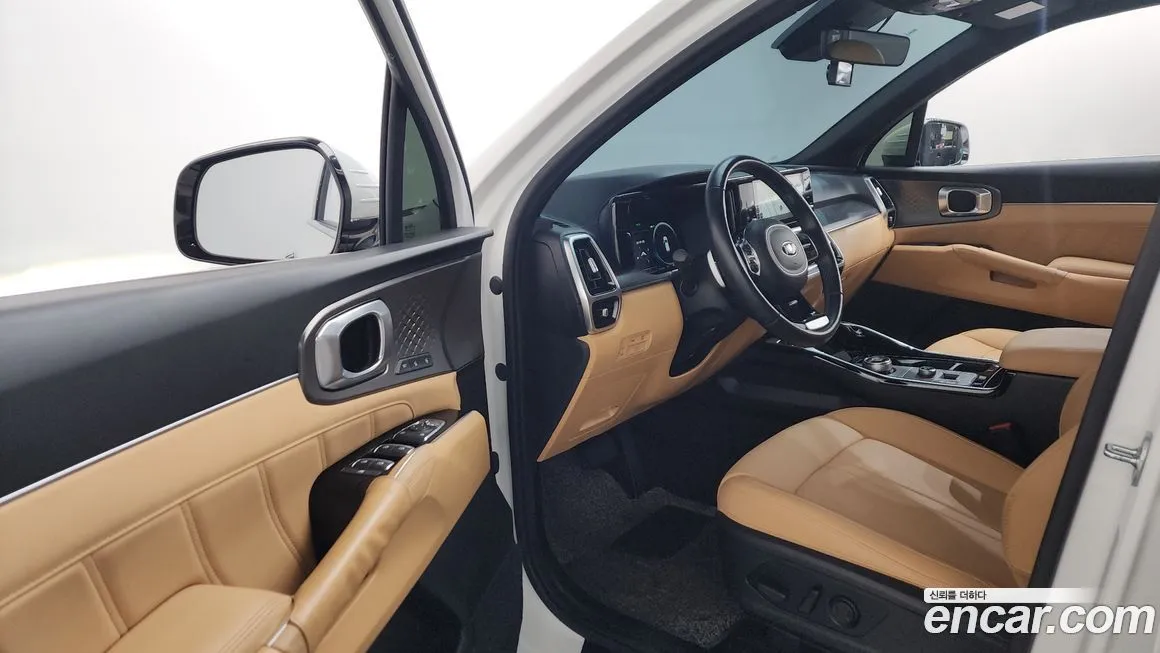 Kia Sorento — фото 10