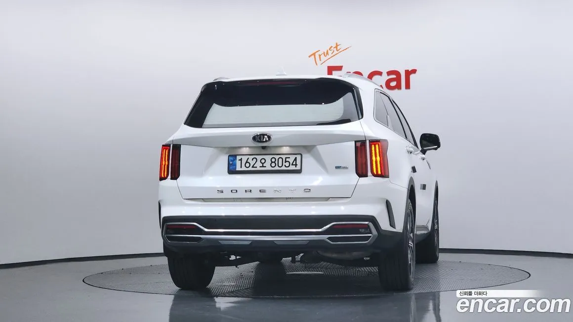 Kia Sorento — фото 4