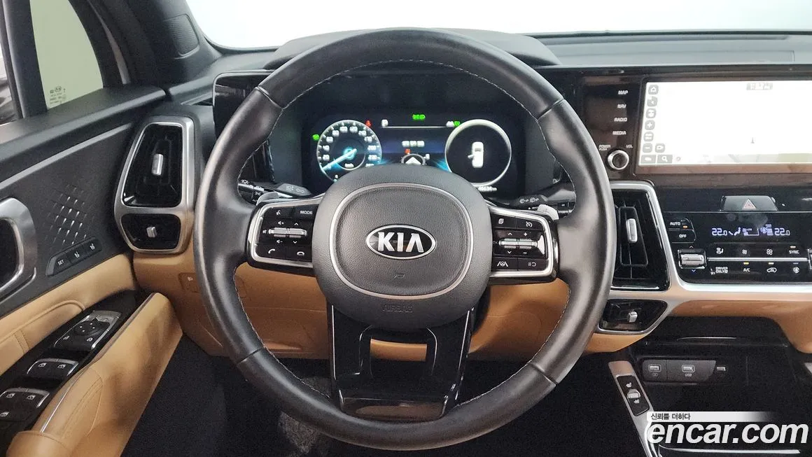 Kia Sorento — фото 9