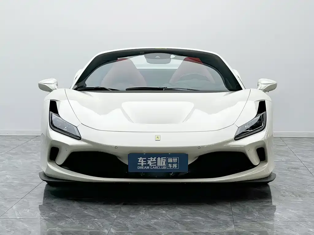 Ferrari F8 — фото 2