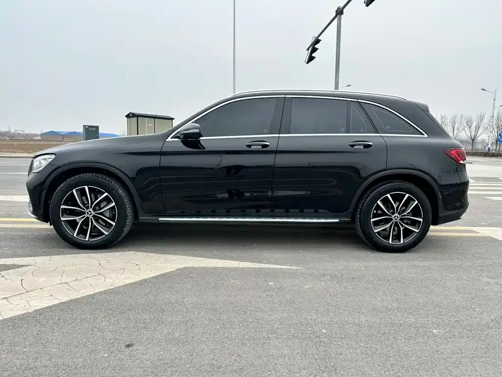 Mercedes-Benz GLC — фото 10