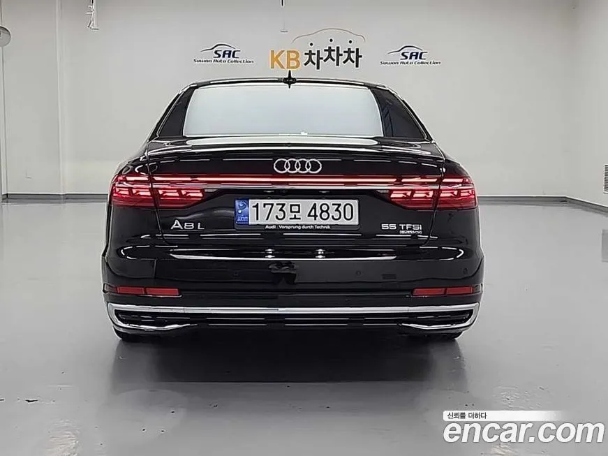 Audi A8 — фото 3