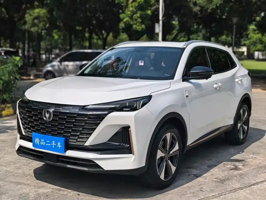 Changan CS55PLUS — фото 1