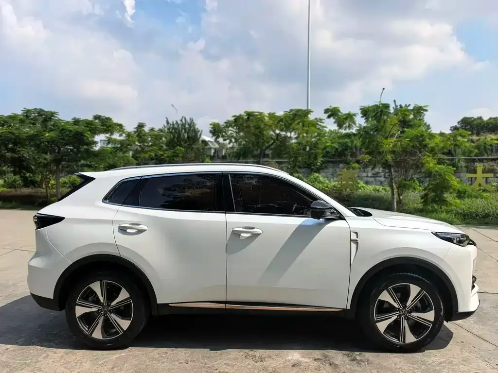 Changan CS55PLUS — фото 4