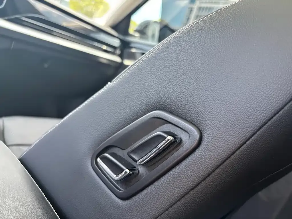 Volkswagen Passat — фото 8