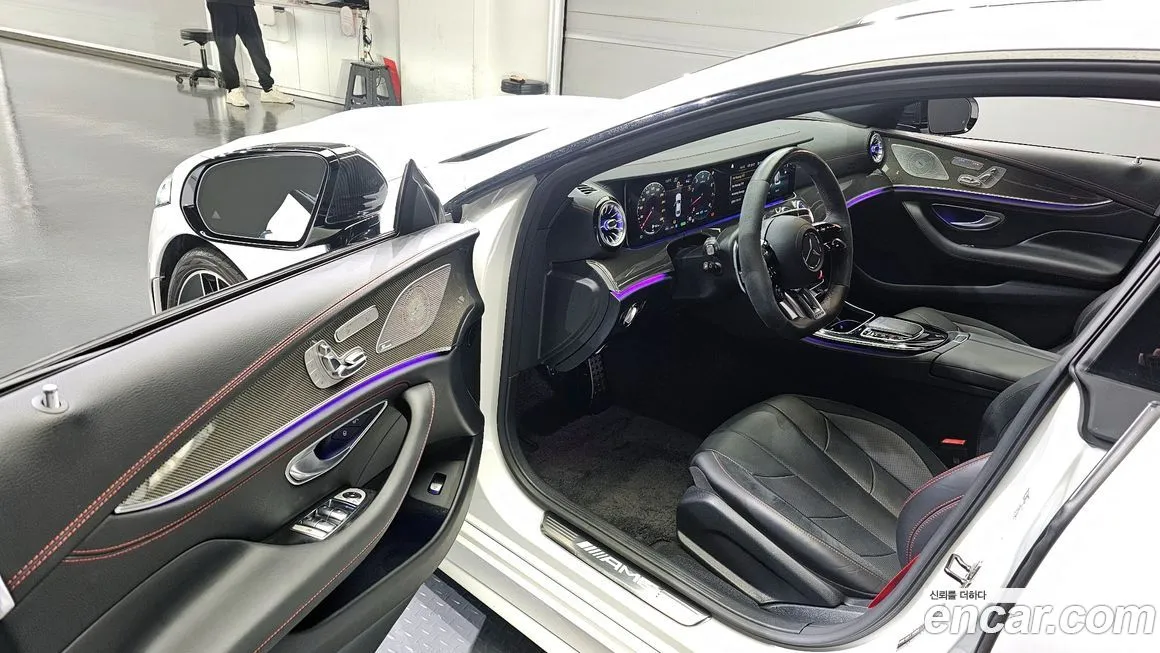 Mercedes-Benz CLS-Class — фото 10
