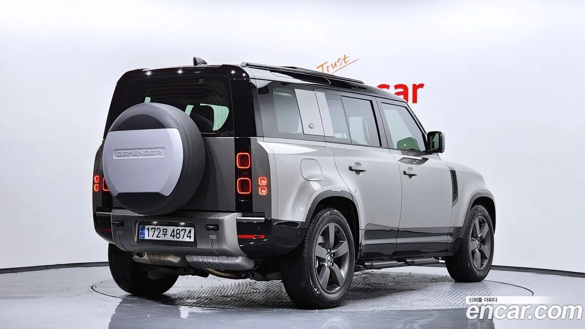 Land Rover Defender — фото 2