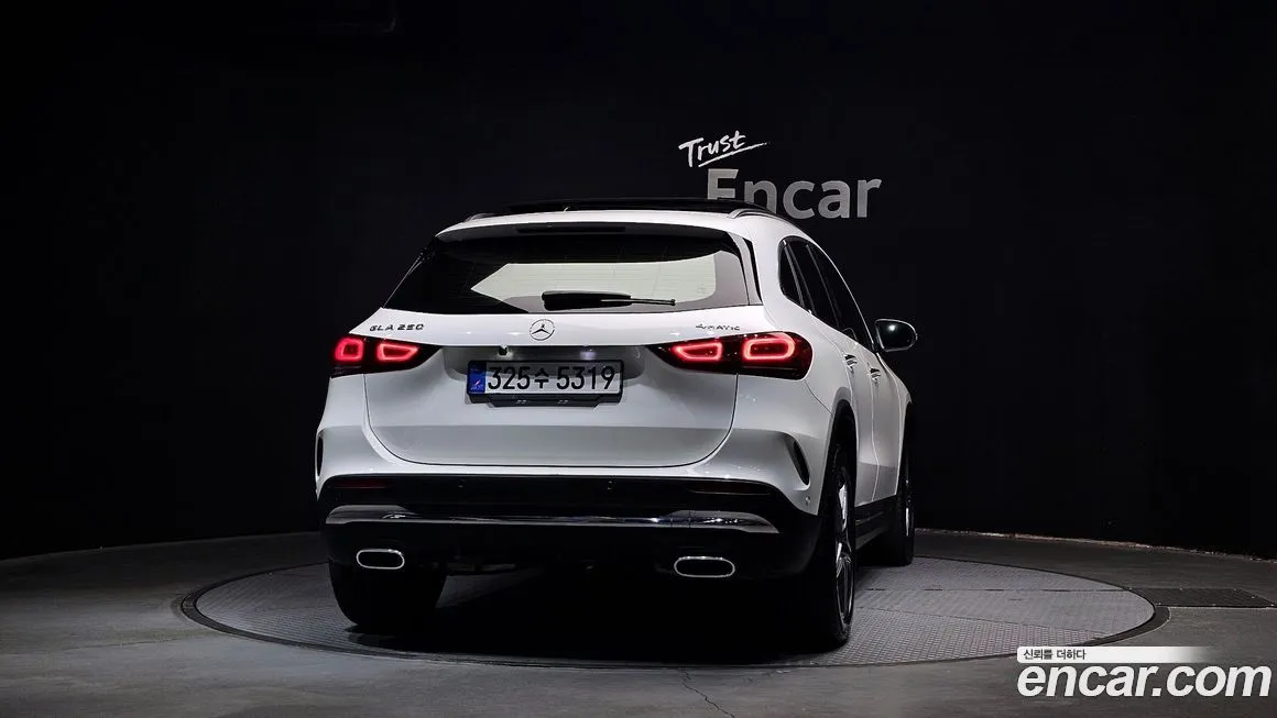 Mercedes-Benz GLA-Class — фото 4