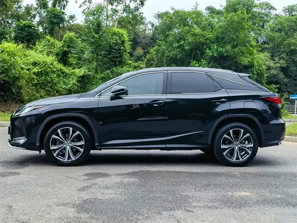 Lexus RX — фото 4