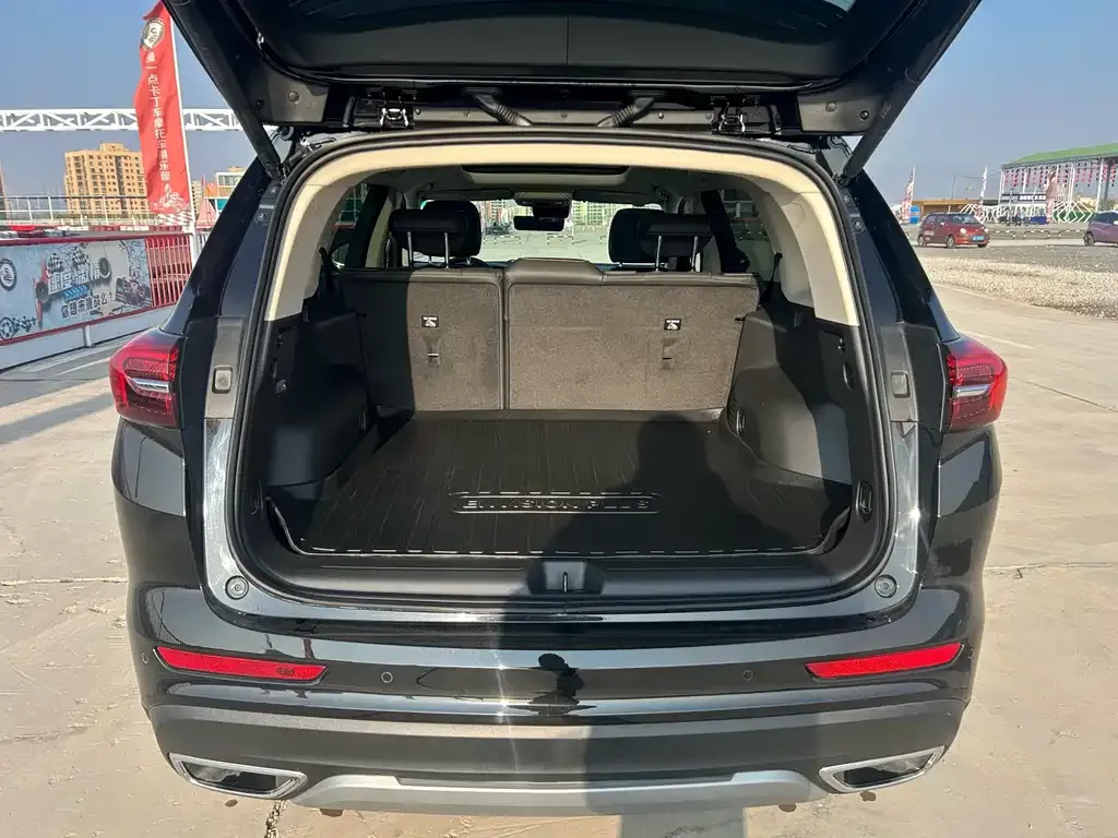 Buick Envision Plus — фото 8