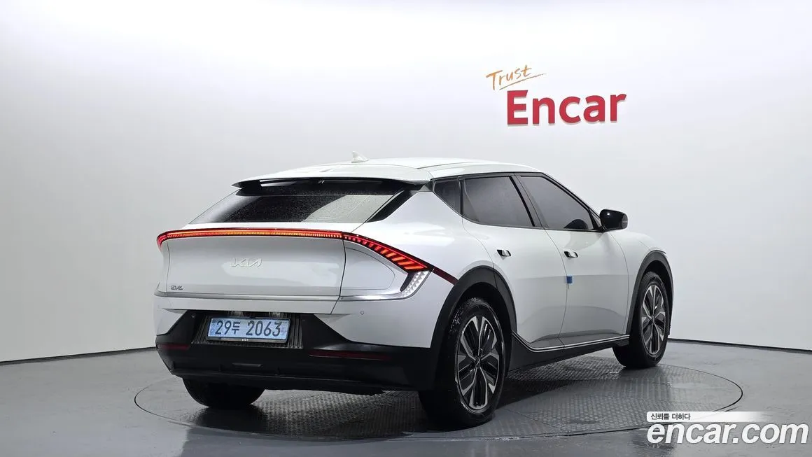 Kia EV6 — фото 2
