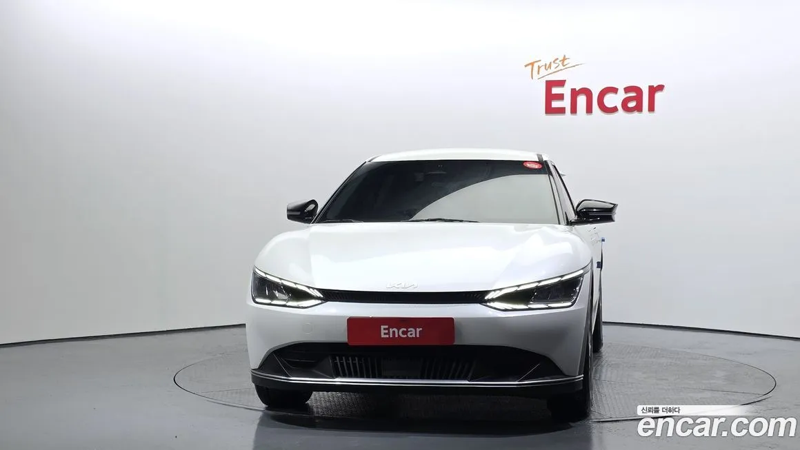 Kia EV6 — фото 3